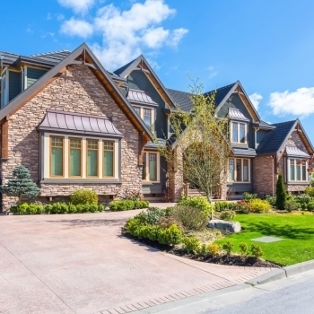 curb-view of a house